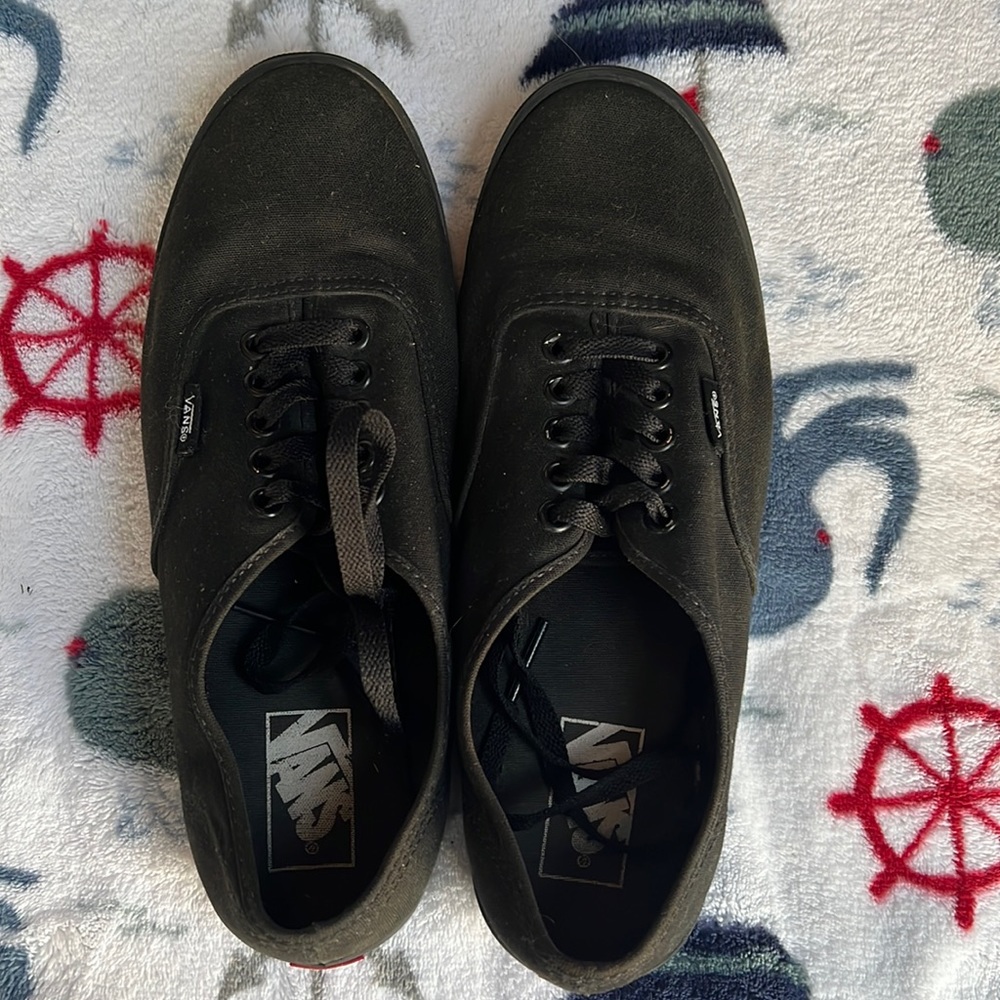 Black vans